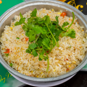 Cơm chiên cá mặn