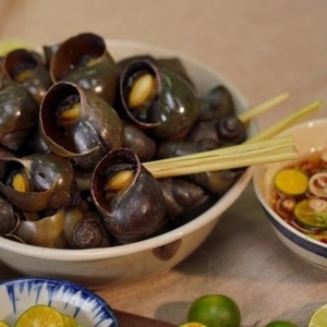 Ốc lác hấp sả